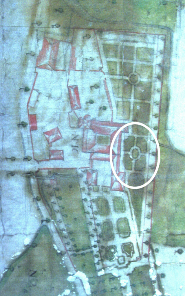 L'abbaye de Ayes et ses jardins